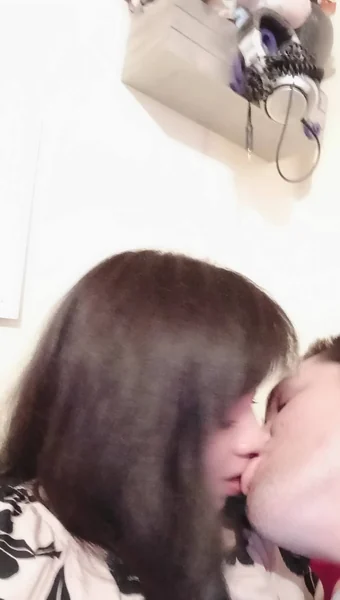 Un beso en casa